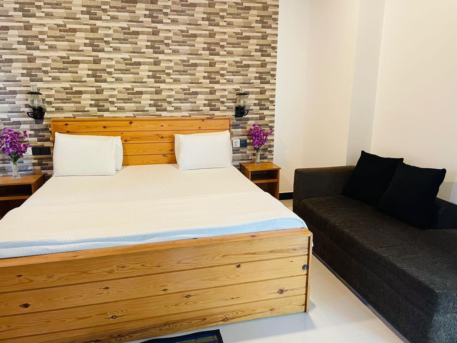 Dhanudi Homestay Ella Bagian luar foto