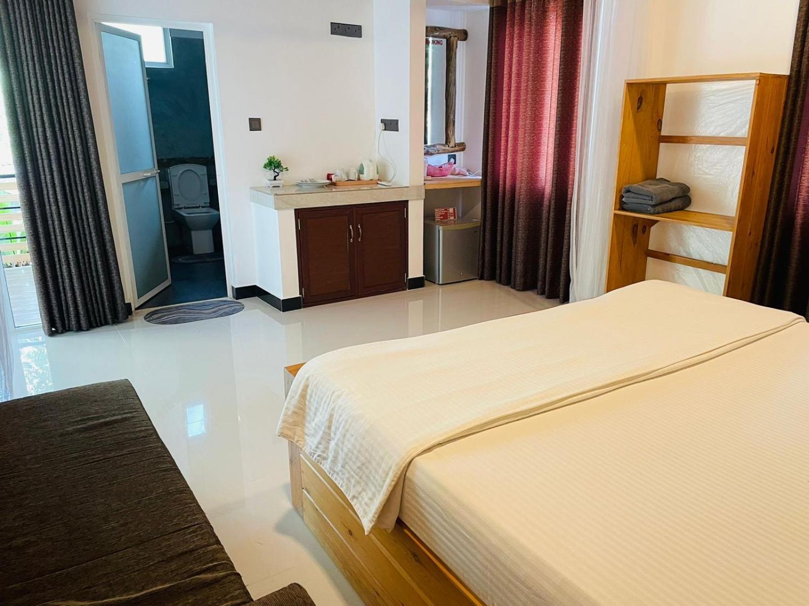 Dhanudi Homestay Ella Bagian luar foto