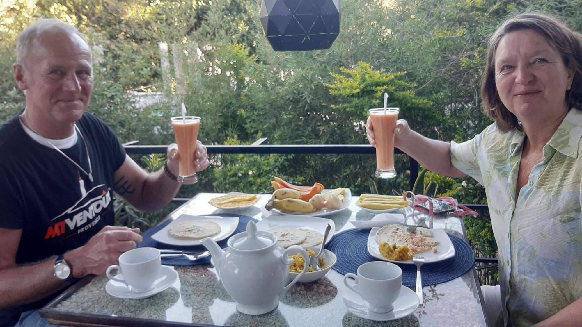 Dhanudi Homestay Ella Bagian luar foto